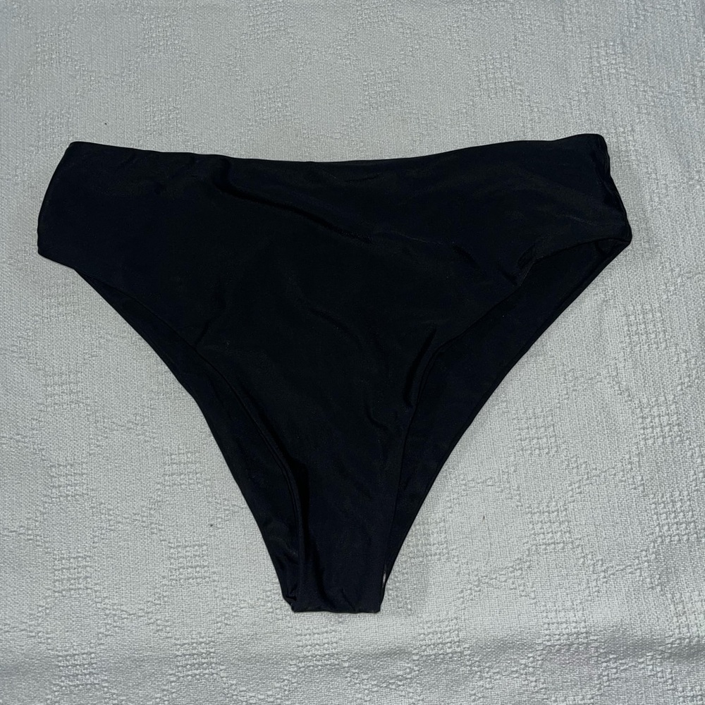 cheeky bathing suit bottoms